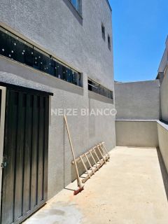 Prédio / Edifício Inteiro Comercial Para Vender no bairro Wanel Ville em Sorocaba