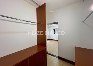 Casa Para Vender com 3 quartos 3 suítes no bairro Jd. Pagliato em Sorocaba