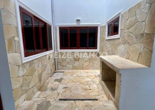 Casa Para Vender com 3 quartos 3 suítes no bairro Jd. Pagliato em Sorocaba