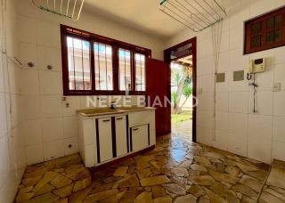 Casa Para Vender com 3 quartos 3 suítes no bairro Jd. Pagliato em Sorocaba