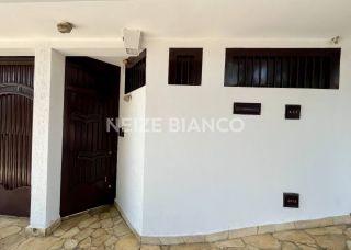 Casa Para Vender com 3 quartos 3 suítes no bairro Jd. Pagliato em Sorocaba