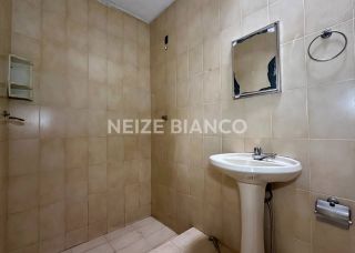 Sobrado Para Alugar com 6 suítes no bairro Jd. Paulistano em Sorocaba