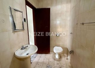 Sobrado Para Alugar com 6 suítes no bairro Jd. Paulistano em Sorocaba