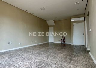 Prédio / Edifício Inteiro Comercial Para Alugar no bairro Jd. Pagliato em Sorocaba