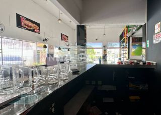 Prédio / Edifício Inteiro Comercial Para Alugar na Av. Itavuvu em Sorocaba