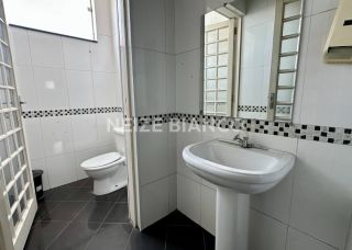 Prédio / Edifício Inteiro Comercial Para Alugar na Av. Itavuvu em Sorocaba