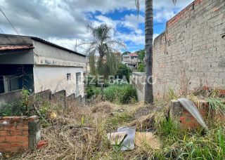 Lote / Terreno de Bairro Para Vender no bairro Jd. Sorocabano em Sorocaba