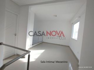 Casa Duplex em Condomínio com 3/4, sendo 2 suíte na Avenida Melício Machado