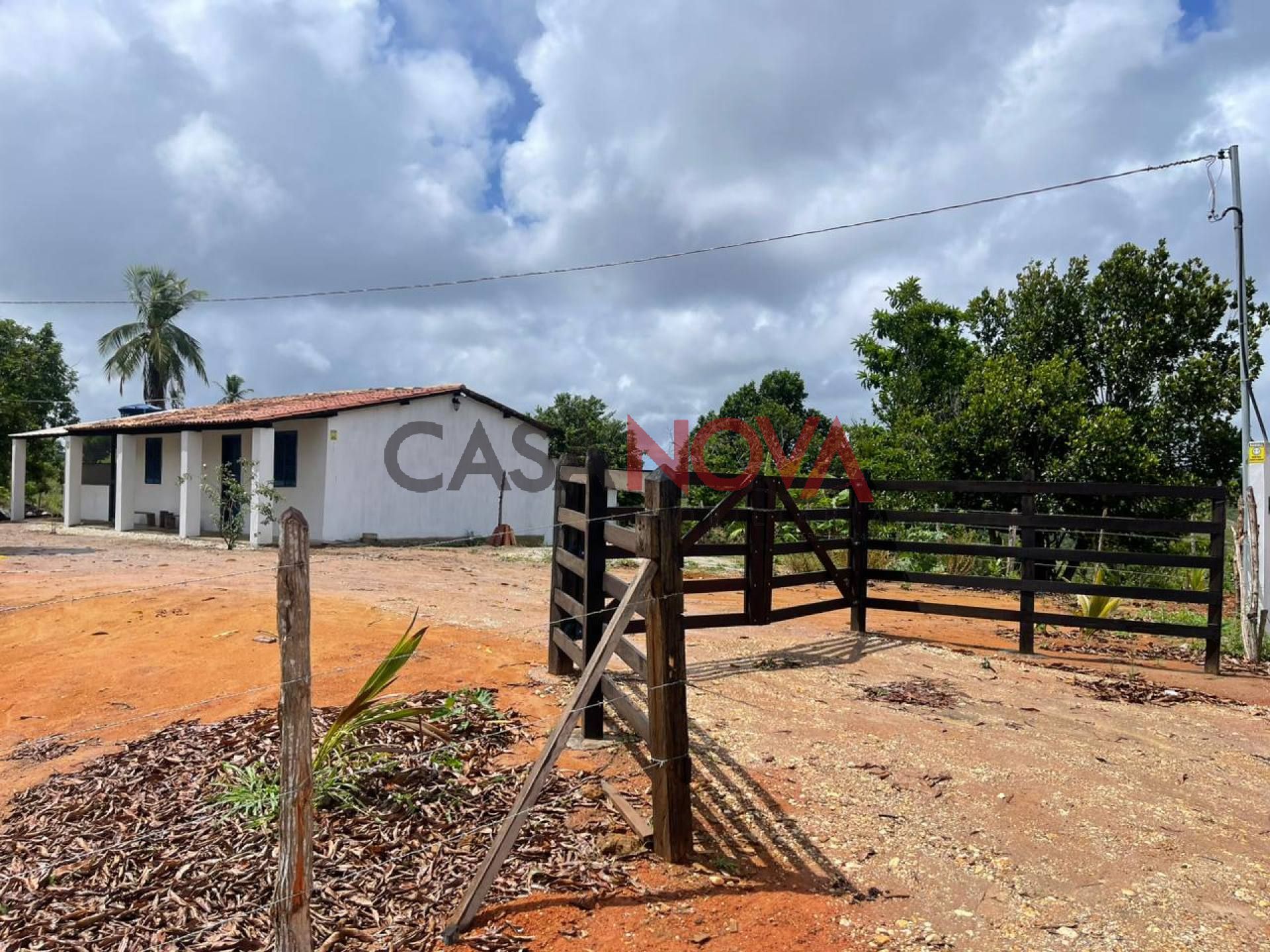 Vendo ou Troco por Carro um Sítio com 15 tarefas em Nova Descoberta