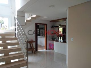 Excelente Casa em condomínio com 5 suítes na Barra dos Coqueiros