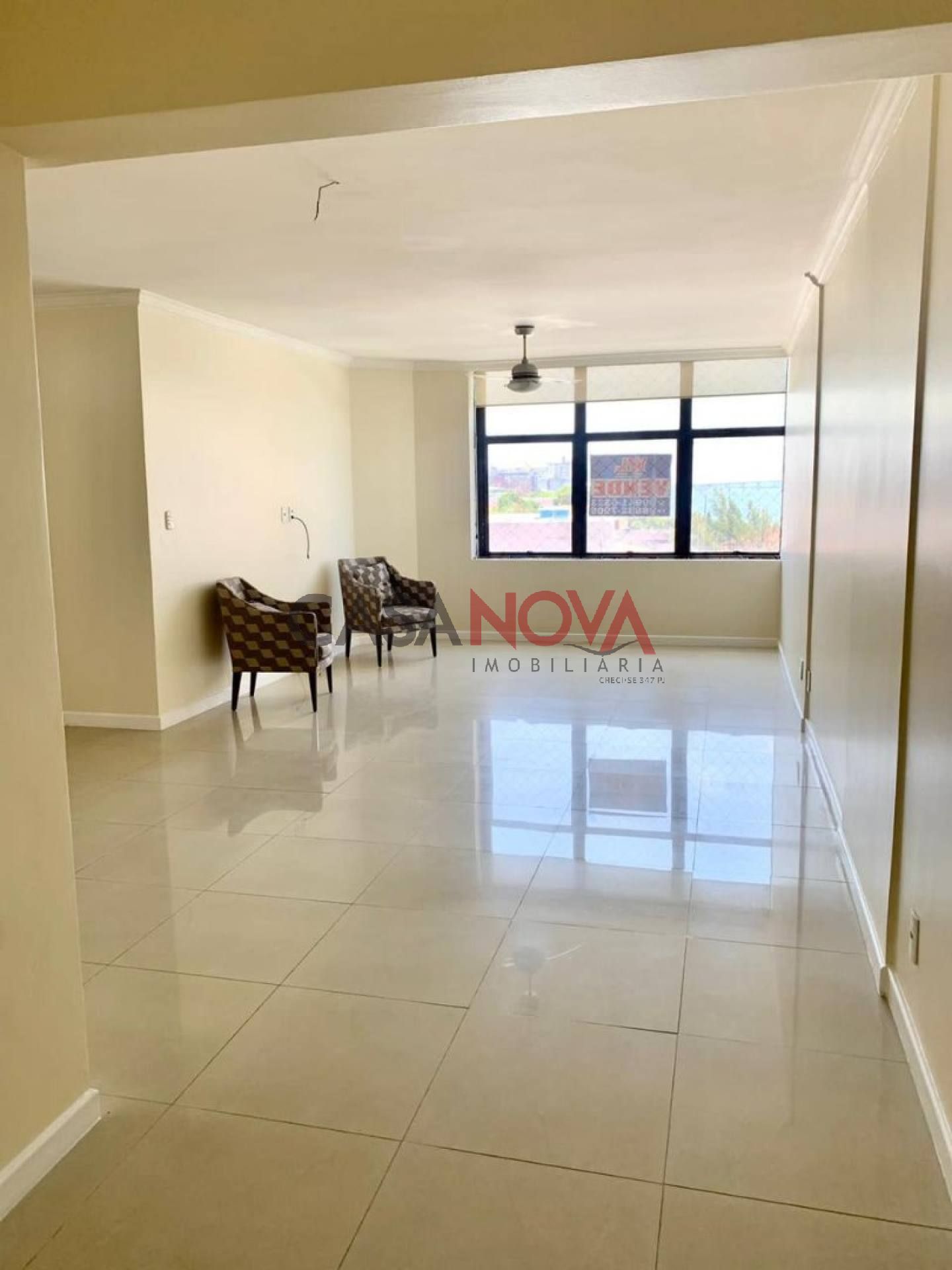 Apartamento em ótima localização no Bairro São José com 4/4, sendo 1 suíte