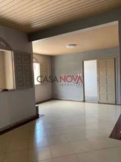 Casa em boa localização na Farolândia com 3/4, sendo 1 suíte