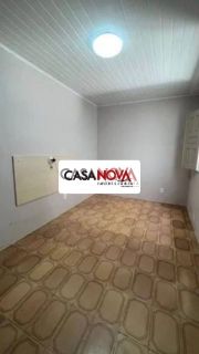 Casa em boa localização na Farolândia com 3/4, sendo 1 suíte