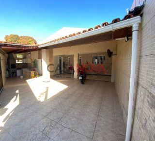 CASA EM BOA LOCALIZAÇÃO NA JABOTIANA COM 3/4 SENDO 1 SUÍTE