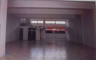Prédio Comercial com 2 pavimentos na Avenida Hermes Fontes