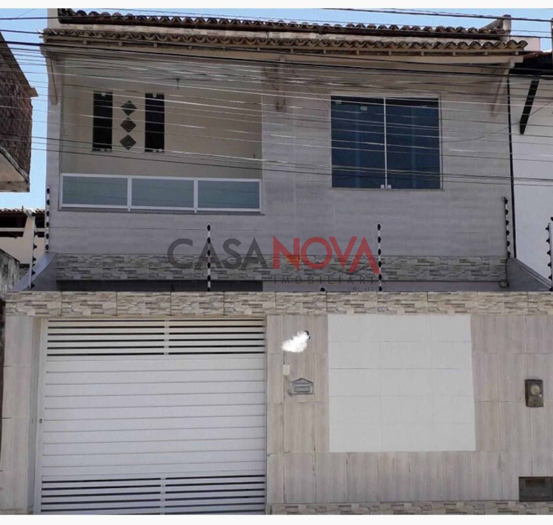 Casa com 2 pavimentos no Bairro Coroa do Meio