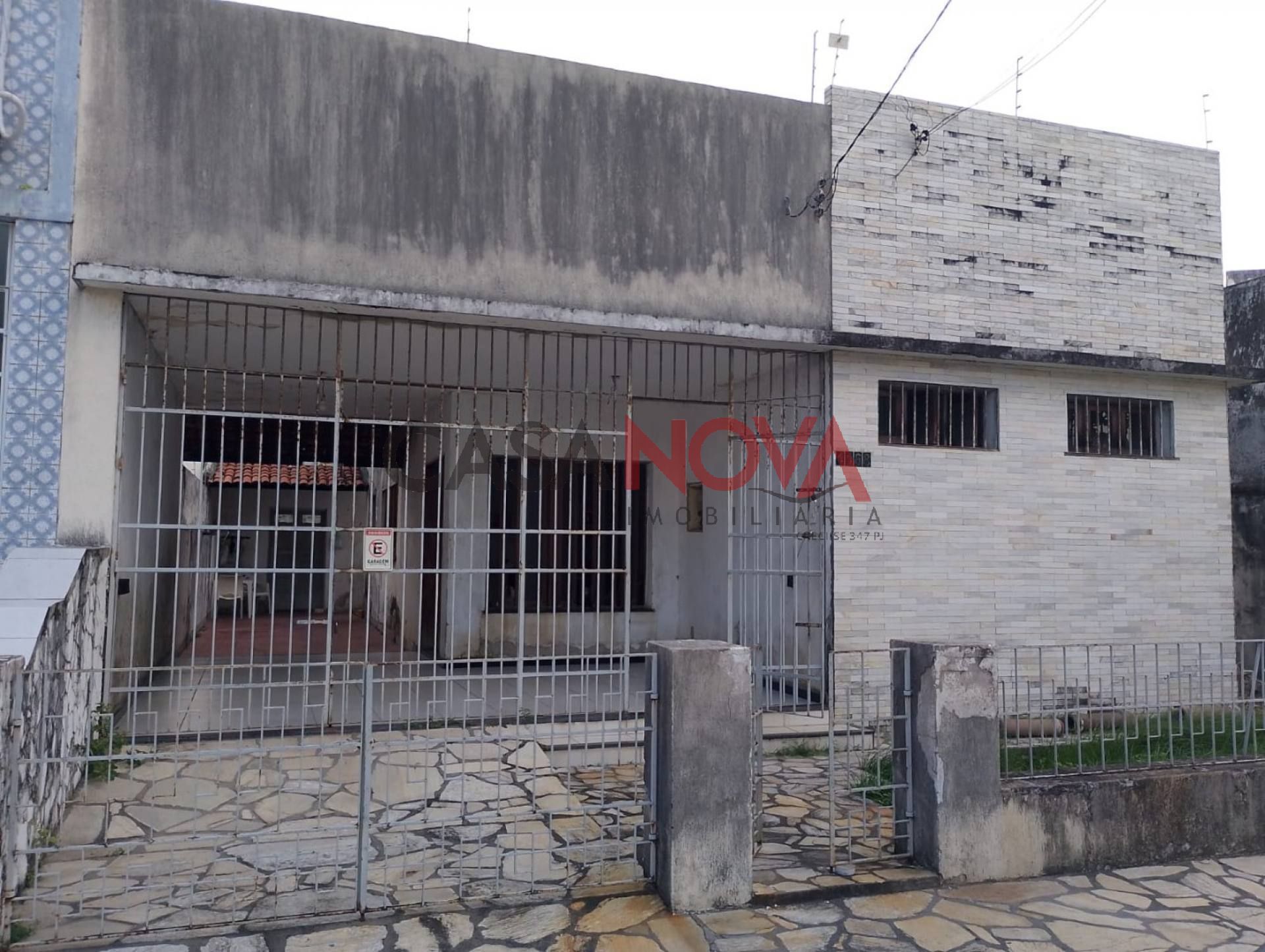 Casa em boa localização na Avenida Gonçalo Prado para Comércio