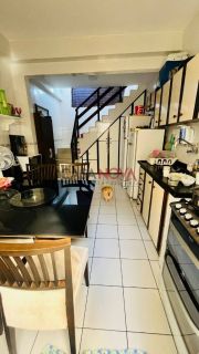 Vendo ou Troco Casa de andar no Bairro Jabotiana com 2 suítes