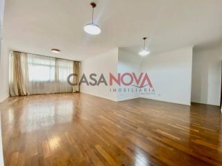 Vendo ou Troca Apartamento em ótima localização com 156 m² em Santos-São Paulo