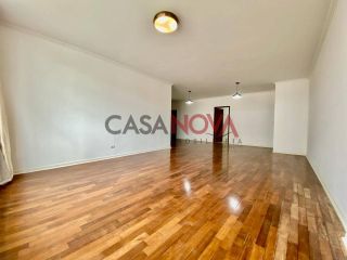 Vendo ou Troca Apartamento em ótima localização com 156 m² em Santos-São Paulo