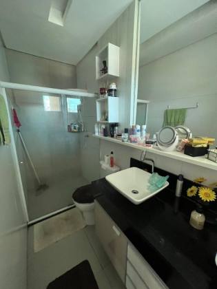 Casa no 18 no forte com 4/4, sendo 2 suítes