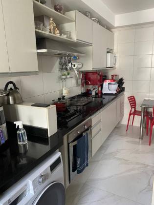 Apartamento no Jardins com 4/4, sendo 2 suítes
