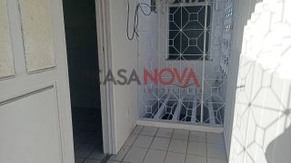 Casa em boa localização atrás do Detran, com 4/4, sendo 2 suítes