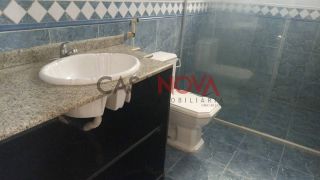 Casa em boa localização atrás do Detran, com 4/4, sendo 2 suítes