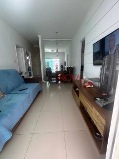Casa em boa localização na Aruana com 2/4, sendo 1 suíte