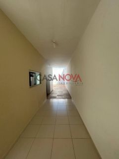 Casa em boa localização na Aruana com 2/4, sendo 1 suíte