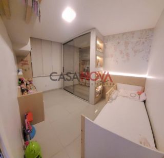 APARTAMENTO NA FAROLÂNDIA COM 3/4 SENDO 1 SUÍTE