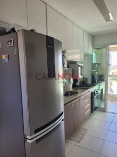 APARTAMENTO NA FAROLÂNDIA COM 3/4 SENDO 1 SUÍTE