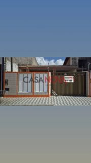 CASA NO SANTA LUCIA COM 3/4 SENDO 2 SUÍTES