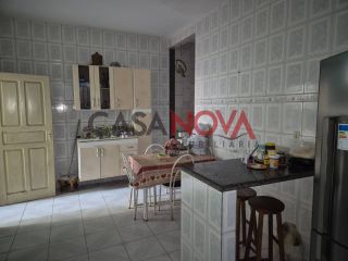 CASA NO SANTA LUCIA COM 3/4 SENDO 2 SUÍTES