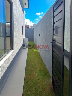 Casa em condomínio fechado com acesso a praia na Barra dos Coqueiros
