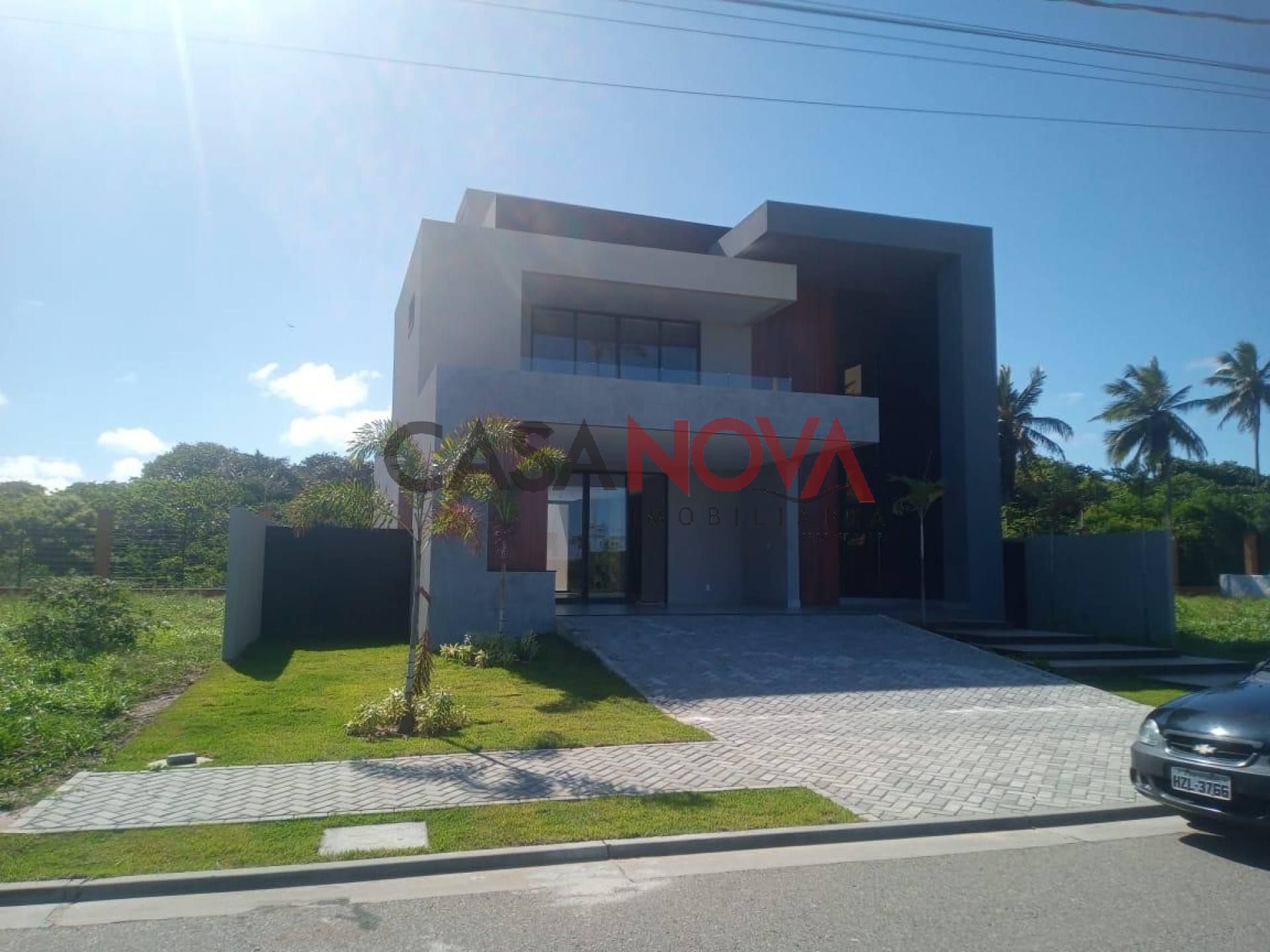 Casa Duplex em condomínio fechado na Barra dos Coqueiros