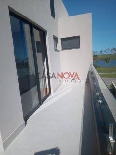 Casa Duplex em condomínio fechado na Barra dos Coqueiros