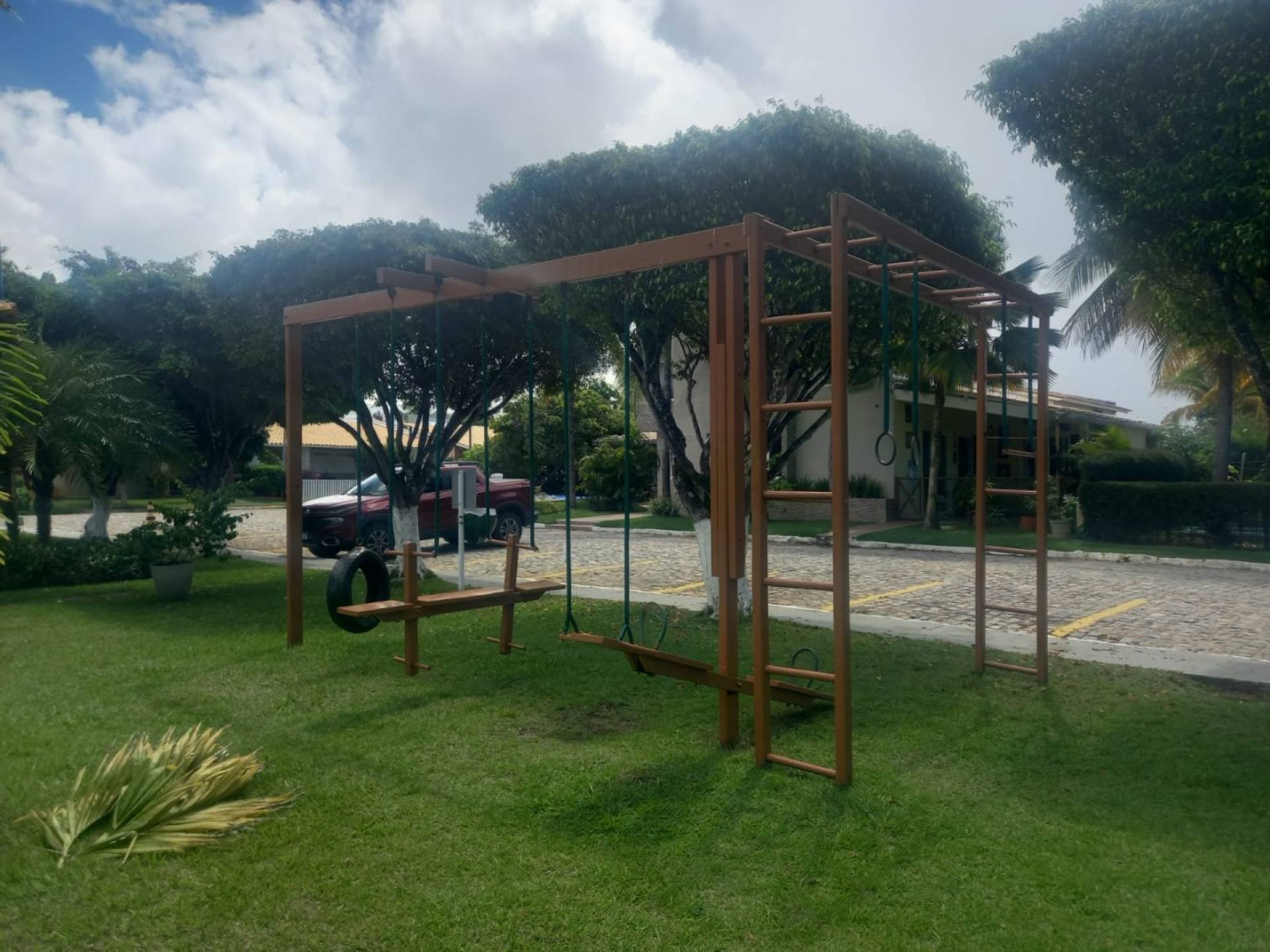 Casa em condomínio fechado no Mosqueiro com 3/4