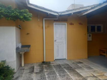 Casa em condomínio fechado no Mosqueiro com 3/4