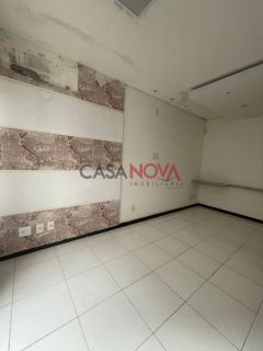 Prédio comercial, excelente para clínicas, na 13 de Julho