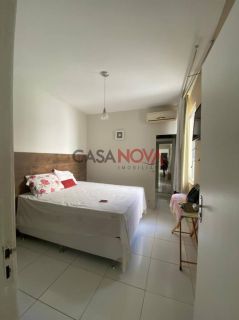 CASA NO JK COM 4/4 SENDO 1 SUÍE COM CLOSET