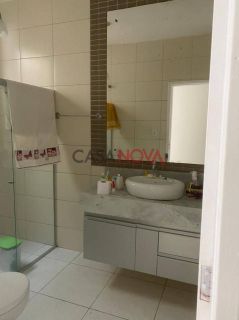 CASA NO JK COM 4/4 SENDO 1 SUÍE COM CLOSET