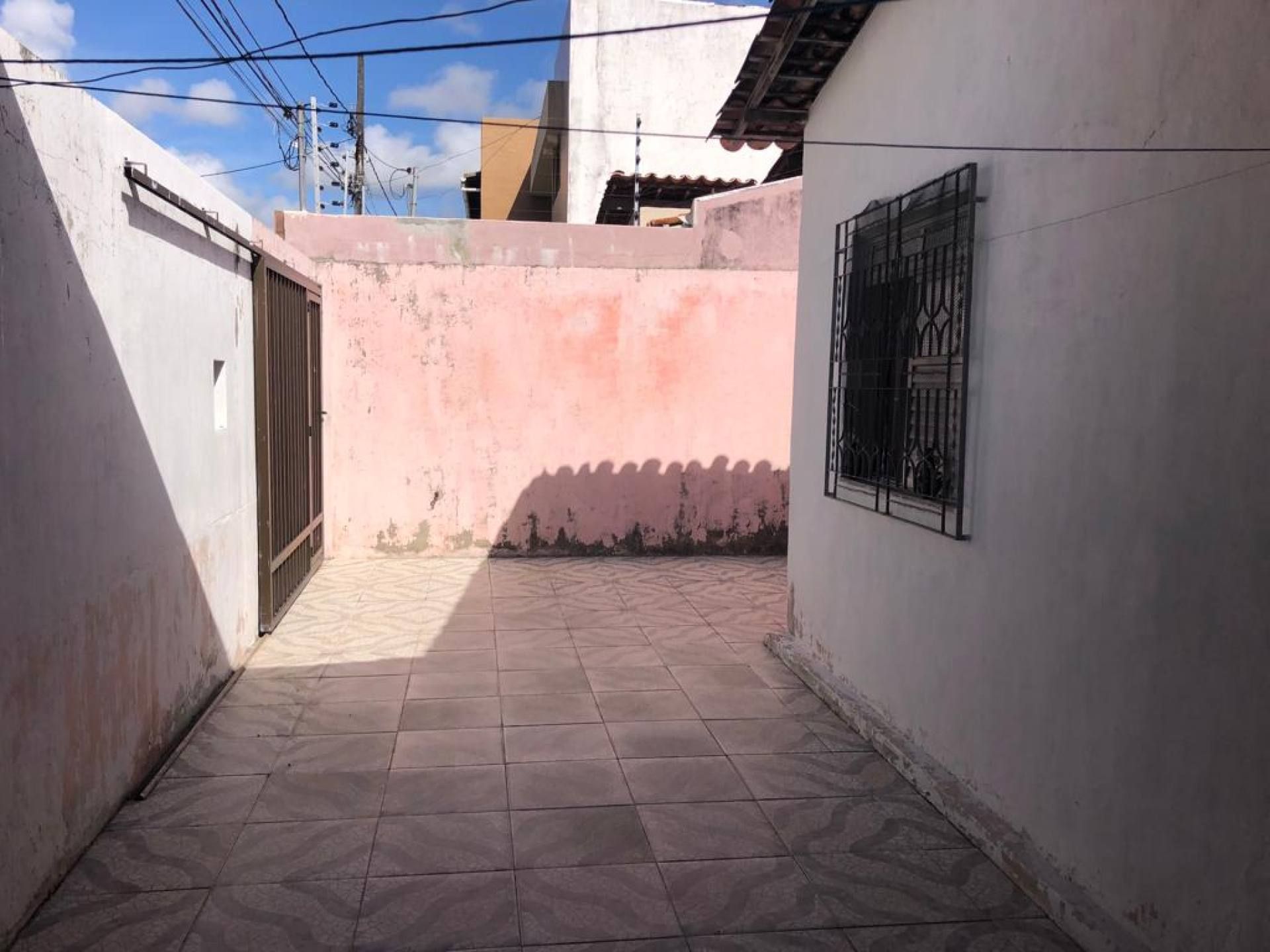 Casa no Conj. Costa e Silva