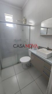 CASA NA FAROLÂNDIA COM 3/4