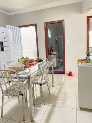 Casa com piscina na Colônia 13 em Lagarto