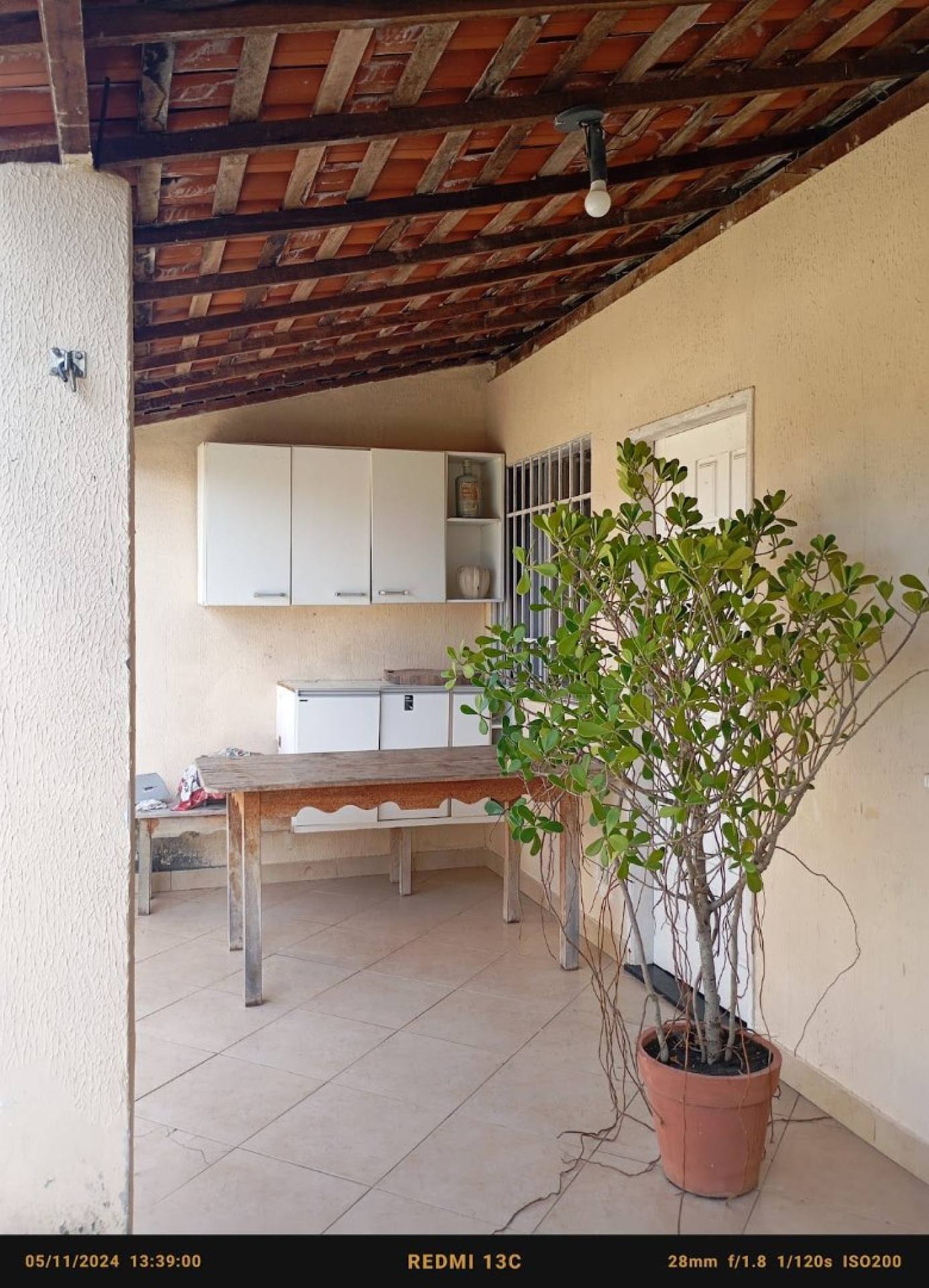 CASA COM 2/4 NA ARUANA