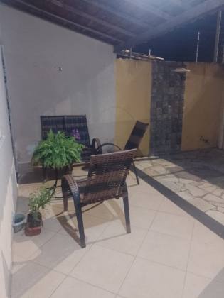 CASA COM 2/4 NA ARUANA