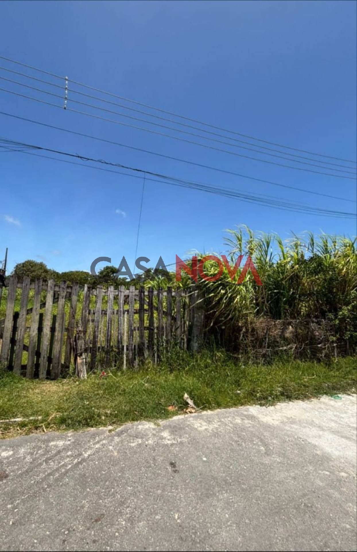 Terreno em boa localização na Barra dos Coqueiros com 2.400m²