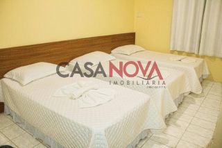 Prédio com pousada e restaurante em funcionamento, em Itaporanga