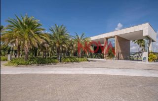 Lote em ótima localização em Condomínio Fechado na Farolândia com 540m²